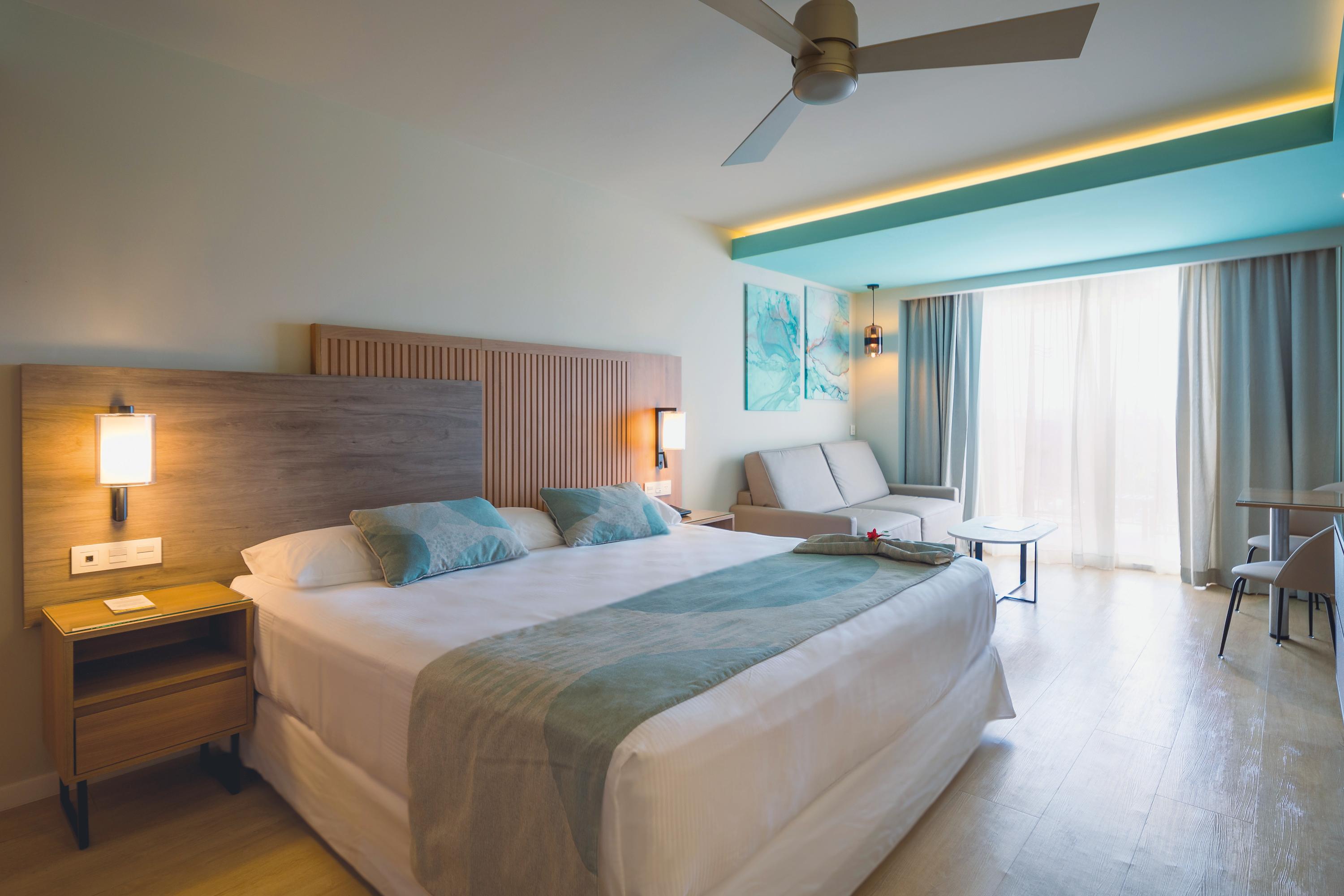 RIU Palace Aruba Jr Suite